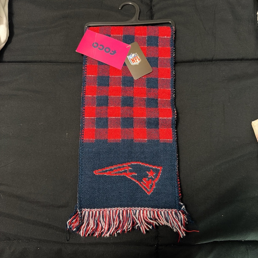 NFL Red and Blue Plaid Men's Scarf
